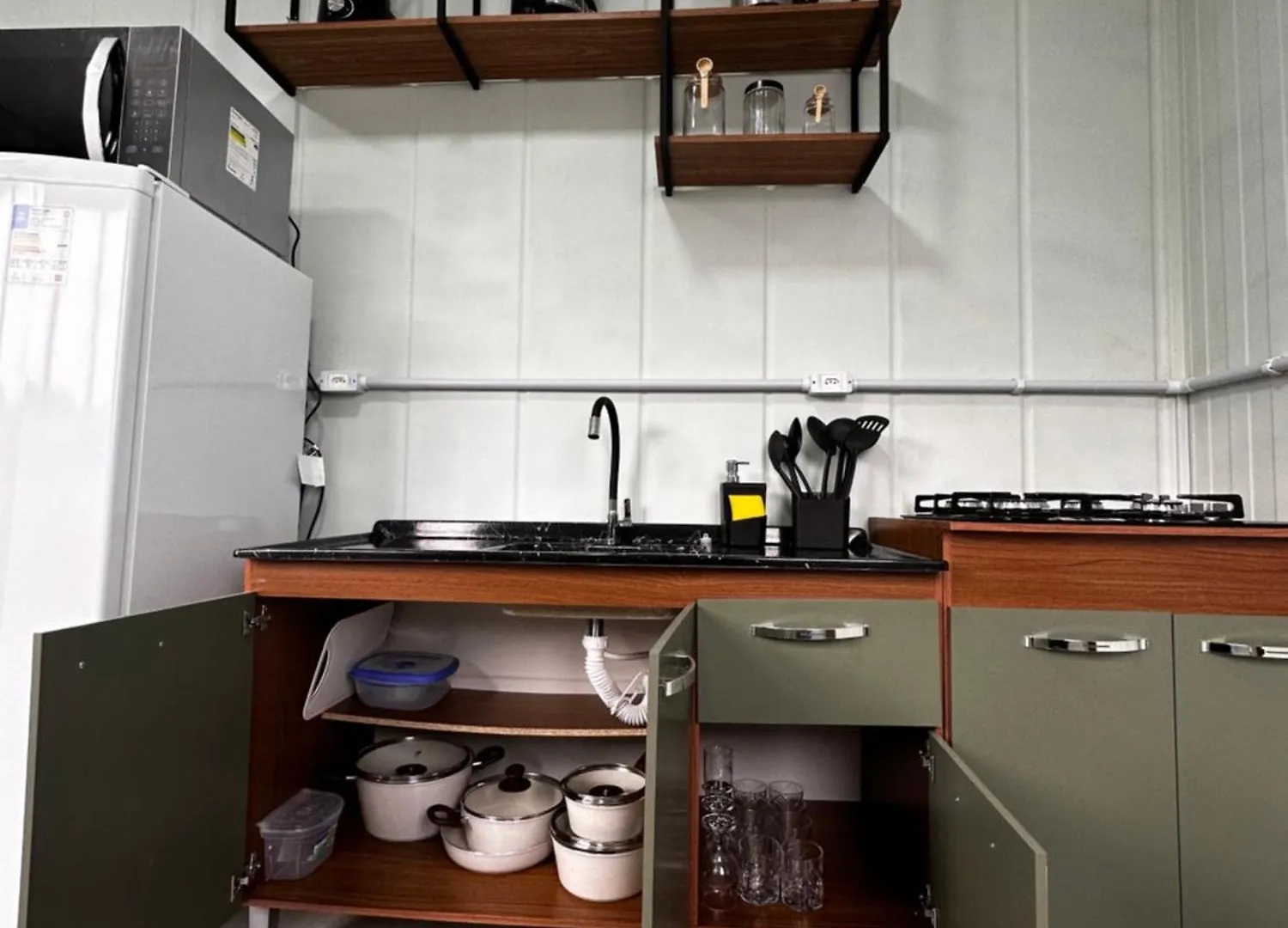 Holiday home Kitnet Container Com Garagem Villa Itapema