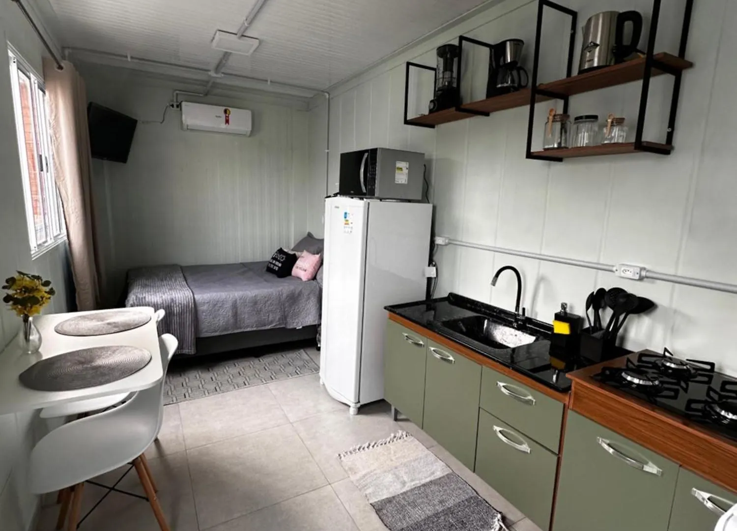 Kitnet Container Com Garagem Villa Itapema Holiday home