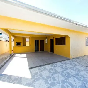 Bruno Klemtz Rua 274 Casa Com Piscina Privativa Casa de Férias